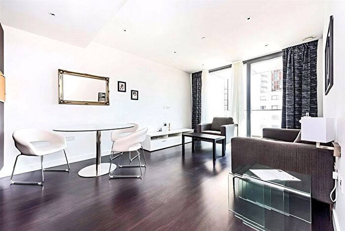 2 Bedroom Flat To Rent In Meranti House, Aldgate, E1