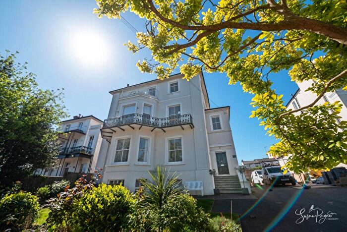 2 Bedroom Flat For Sale In Palmer House, Castle Street, Ryde, PO33