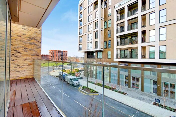 2 Bedroom Apartment To Rent In Pegler Square London, SE3
