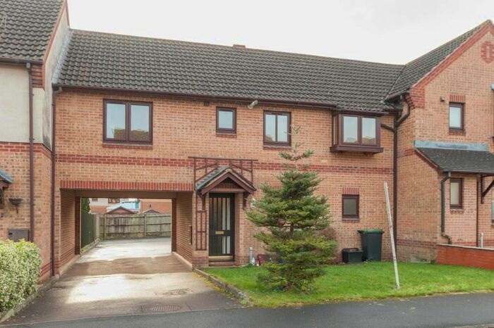 3 Bedroom Terraced House To Rent In Penny Royal Close, Calne, Chippenham, SN11