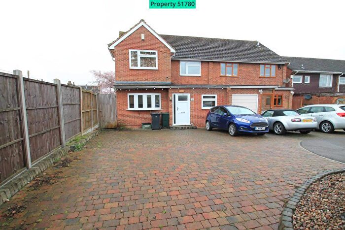 4 Bedroom Semi-Detached House For Sale In B Foxwood Road, Bean, Dartford, DA2