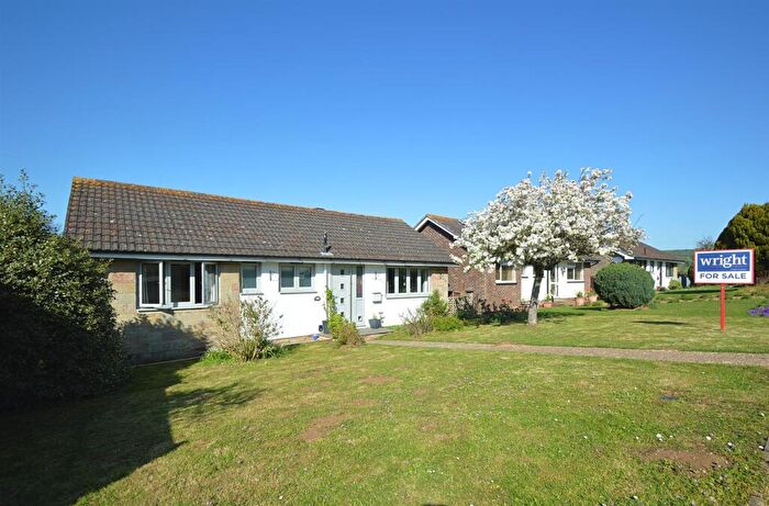 3 Bedroom Detached Bungalow For Sale In Beautiful Modern Home * Sandown, PO36