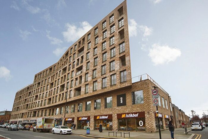 2 Bedroom Flat For Sale In Fore Street, Edmonton, London, N18