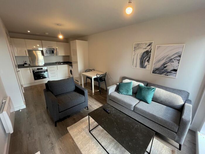 1 Bedroom Apartment To Rent In One Baltic Square, L8