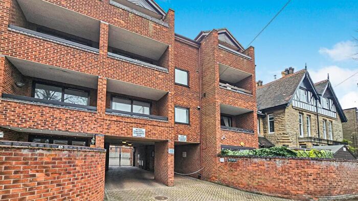 2 Bedroom Apartment To Rent In The Covers, Fox Road, West Bridgford, Nottingham, NG2