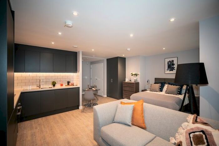 Studio To Rent In Queensway, Stevenage, SG1