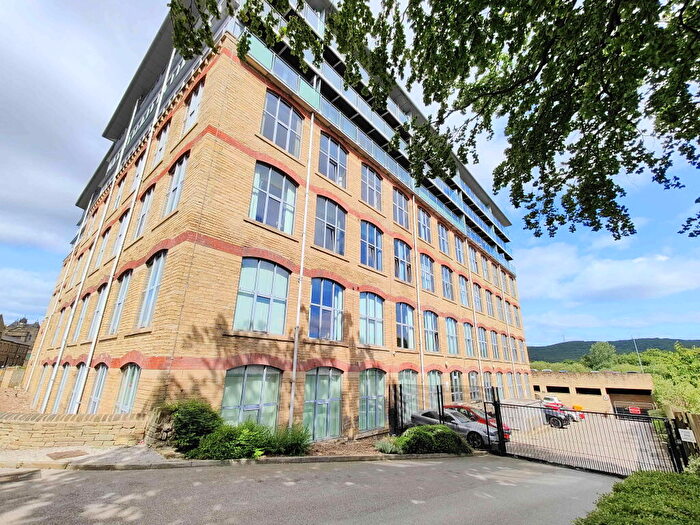 2 Bedroom Apartment For Sale In The Silk Mill, Dewsbury Road, Elland, HX5