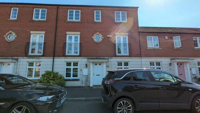 5 Bedroom Town House To Rent In Wenlock Drive, West Bridgford, NG2