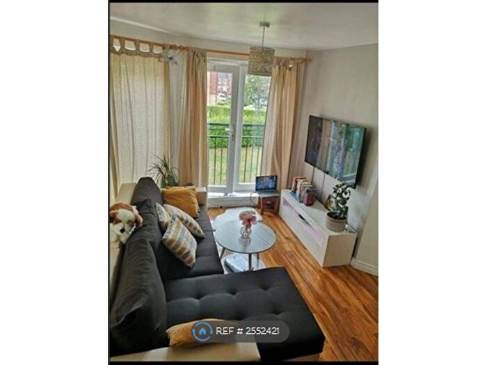 2 Bedroom Flat To Rent In Ingot Close, Brymbo, Wrexham, LL11