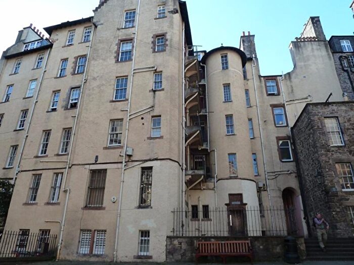 1 Bedroom Flat To Rent In Lady Stairs Close, Old Town, Edinburgh, EH1
