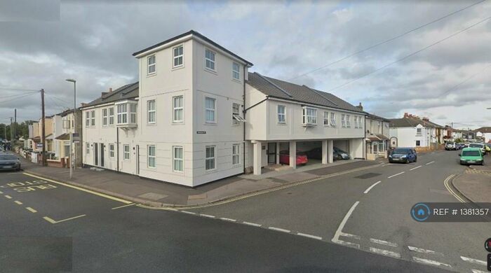 1 Bedroom Flat To Rent In Brougham Street, Gosport, PO12