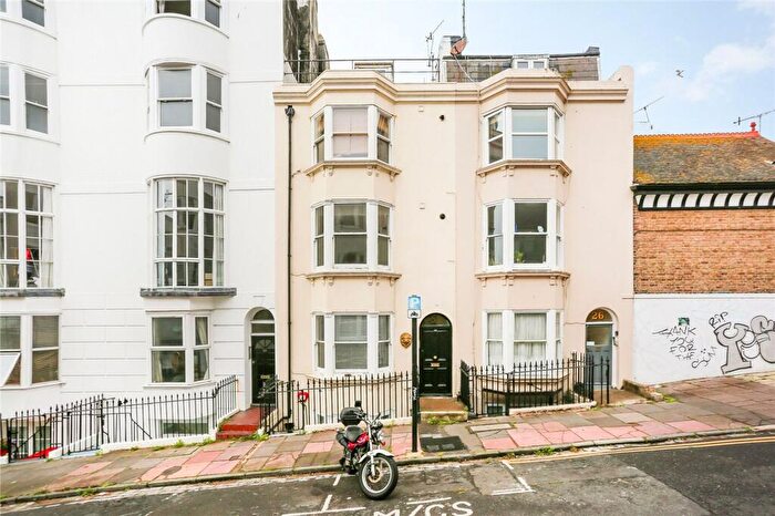 1 Bedroom Flat To Rent In Devonshire Place, Brighton, BN2