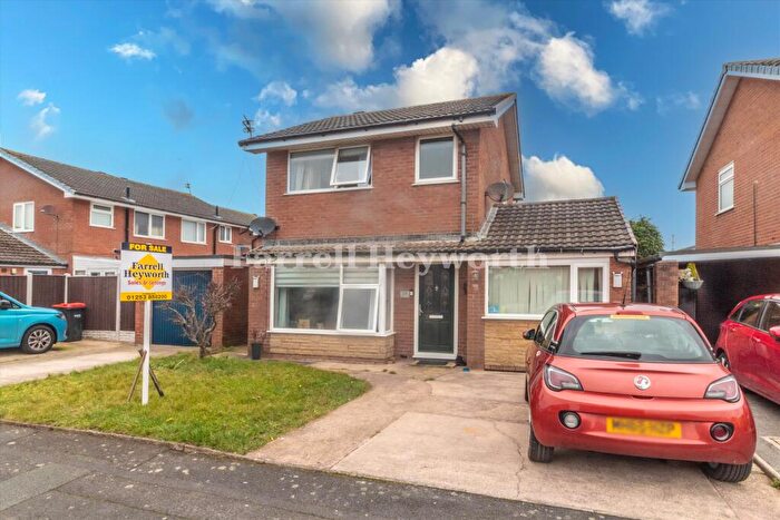 4 Bedroom Detached House For Sale In Mayfield Avenue, Thornton Cleveleys, FY5