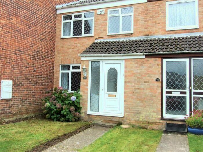 3 Bedroom Terraced House To Rent In Hawk Close, Stubbington, Fareham, PO14