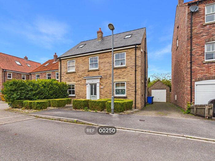 5 Bedroom Detached House To Rent In Monckton Rise, South Newbald, York, YO43