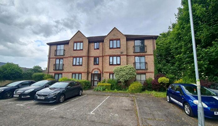 1 Bedroom Flat To Rent In The Maltings, Dunstable, LU6