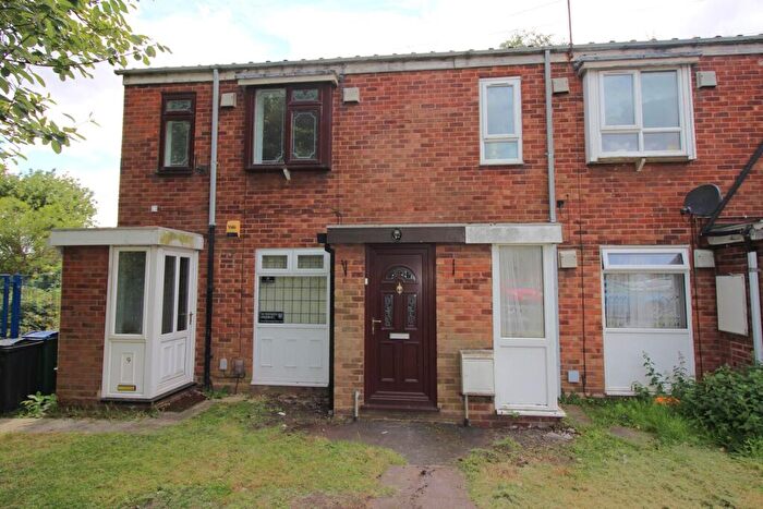 1 Bedroom Flat To Rent In Upper Church Lane, Tipton, DY4