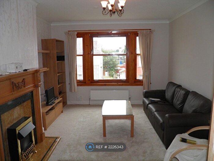 3 Bedroom Flat To Rent In Kilwinning Street, Musselburgh, EH21