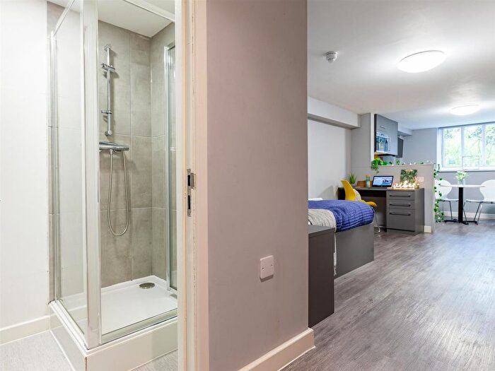 Studio To Rent In Cromwell Range, Manchester, M14