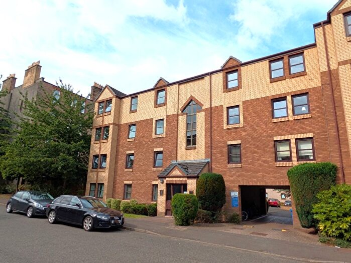 2 Bedroom Flat To Rent In Craighouse Gardens, Morningside, Edinburgh, EH10