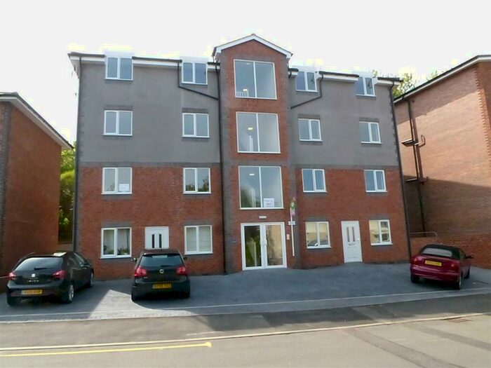 1 Bedroom Apartment To Rent In Park Lane, Kidderminster, DY11