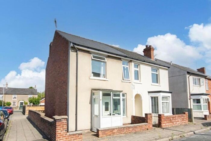 3 Bedroom Semi Detached House For Sale In Allcroft Street, Mansfield Woodhouse, NG19