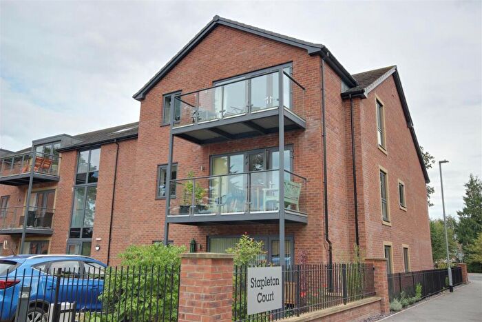 2 Bedroom Apartment For Sale In Stapleton Court, Swanland, HU14
