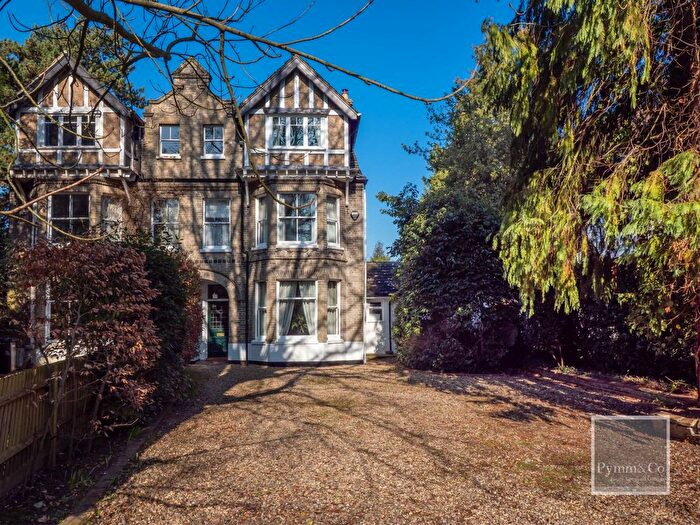 4 Bedroom Semi-Detached House For Sale In Newmarket Road, Norwich, NR4