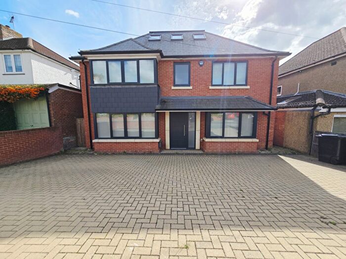 6 Bedroom Detached House To Rent In Merry Hill Road, Bushey, WD23