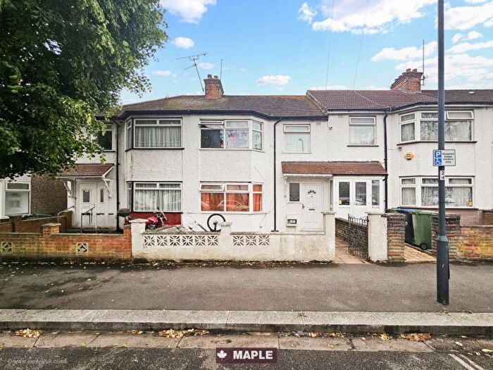 3 Bedroom Terraced House For Sale In District Road, Wembley, HA0