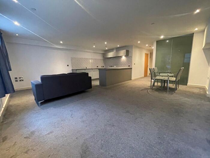 2 Bedroom Flat To Rent In Old Lenton Street, Nottingham, Nottinghamshire, NG1