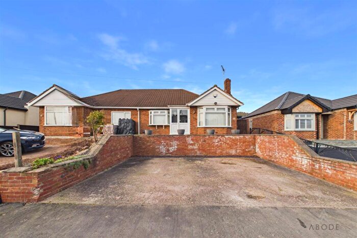 3 Bedroom Semi-Detached Bungalow For Sale In Clay Street, Burton-On-Trent, DE15