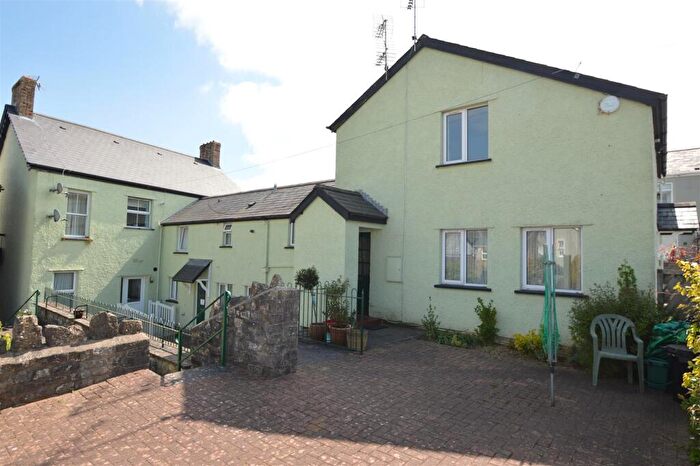 2 Bedroom Semi-Detached House To Rent In Eastgate Mews, Cowbridge, CF71