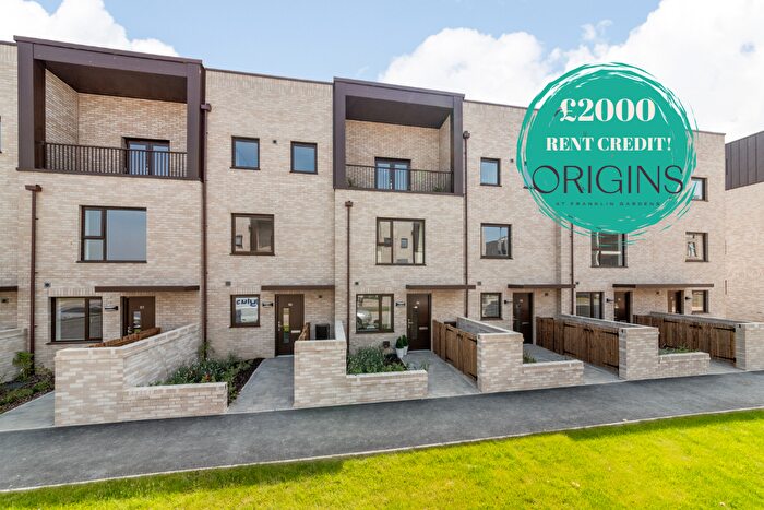 4 Bedroom Terraced House To Rent In Bearsden Avenue, Cambridge, Cambridgeshire, CB3