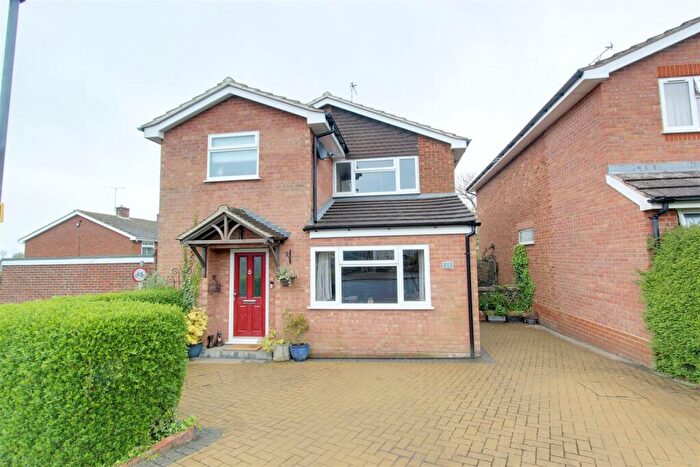 4 Bedroom Detached House For Sale In Goose Acre, Cheddington, Leighton Buzzard, LU7