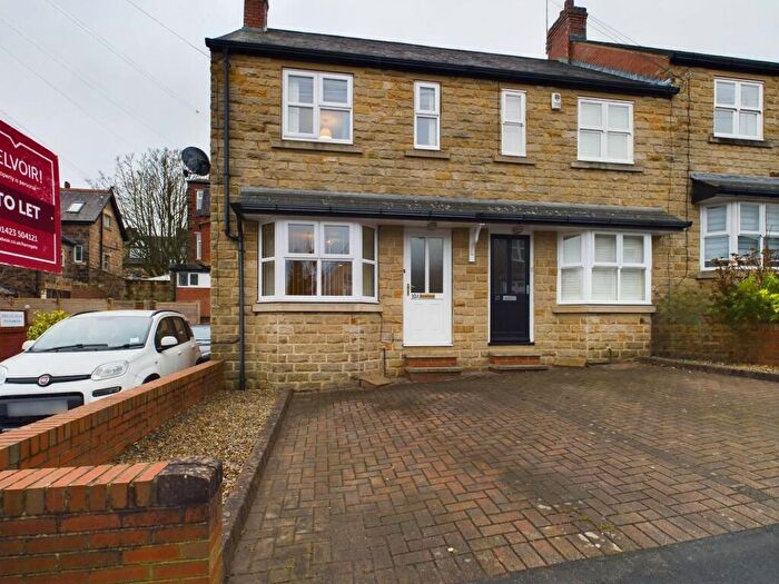 2 Bedroom Town House To Rent In Somerset Road, Harrogate, HG2
