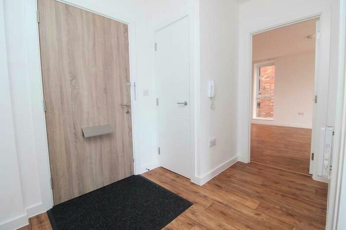 2 Bedroom Flat To Rent In Trafford Street, Chester, CH1