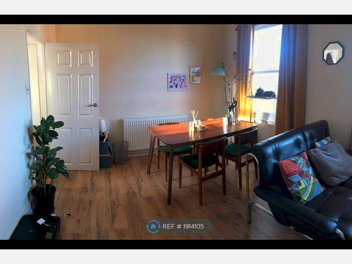 1 Bedroom Flat To Rent In Linden Grove, London, SE15