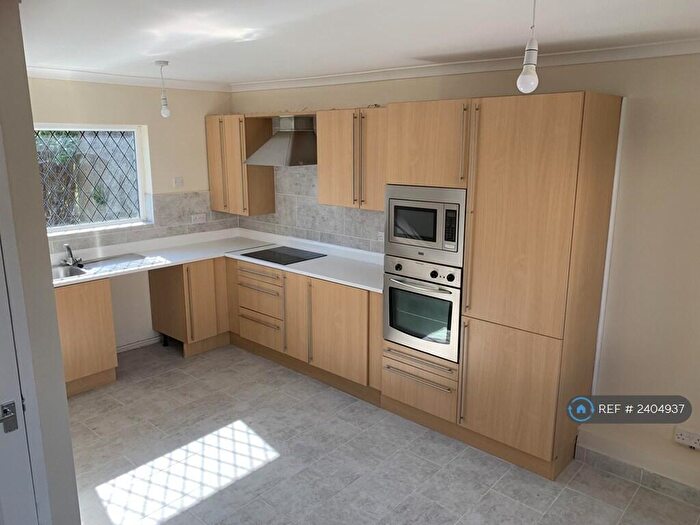 3 Bedroom Detached House To Rent In Haldane Court, Caerphilly, CF83