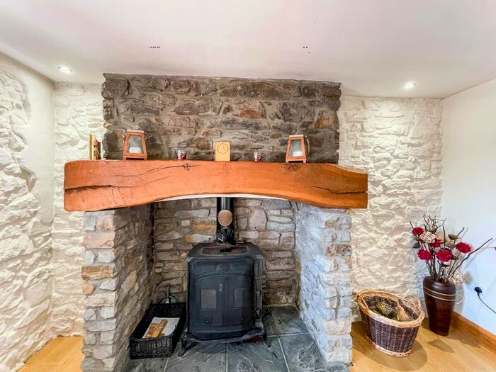 4 Bedroom Farm For Sale In Cefn Golau, Saron Road, Saron, Ammanford, Carmarthenshire, SA18