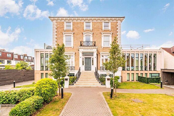 2 Bedroom Flat For Sale In Nightingale Lane, Nightingale Triangle, SW12