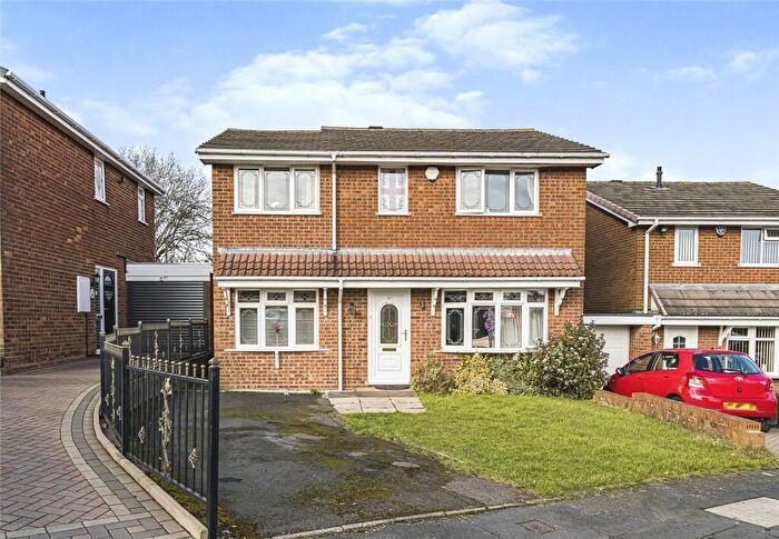 4 Bedroom Detached House For Sale In Saxon Drive, Rowley Regis, B65