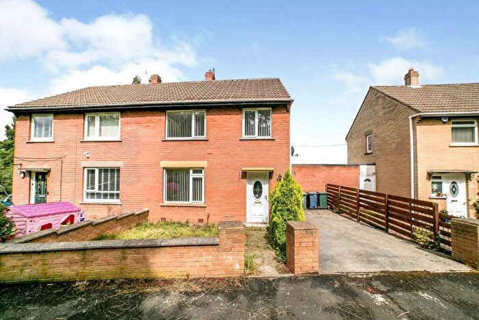 3 Bedroom Semi-Detached House To Rent In Shibdon Crescent, Blaydon-On-Tyne, NE21