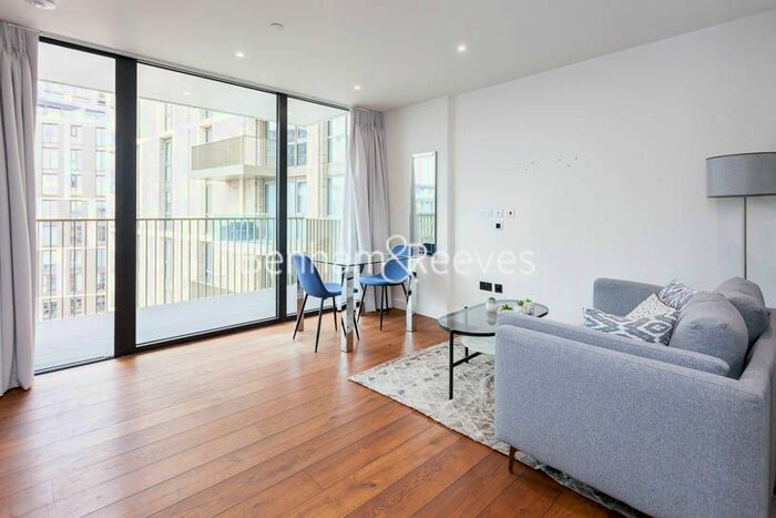 1 Bedroom Flat To Rent In Emery Wharf, Wapping, E1W