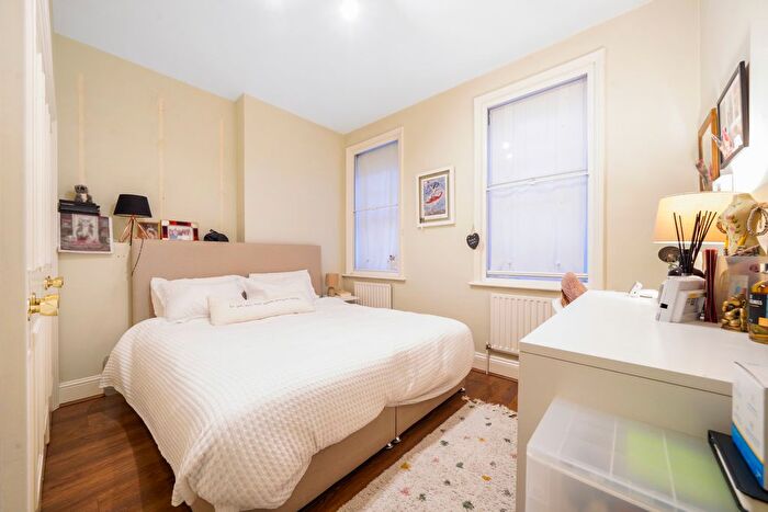 2 Bedroom Flat To Rent In Culworth House, - Allitsen Road, NW8