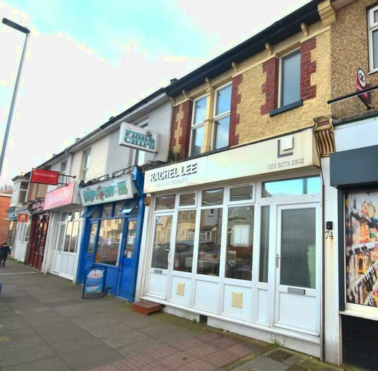 2 Bedroom Maisonette To Rent In Locksway Road, Southsea, PO4