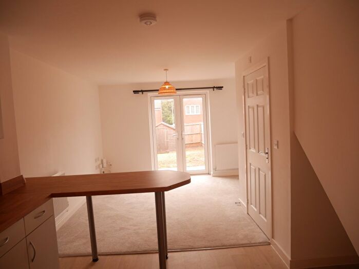 2 Bedroom End Of Terrace House To Rent In Wigeon Road, Bridgwater, TA6