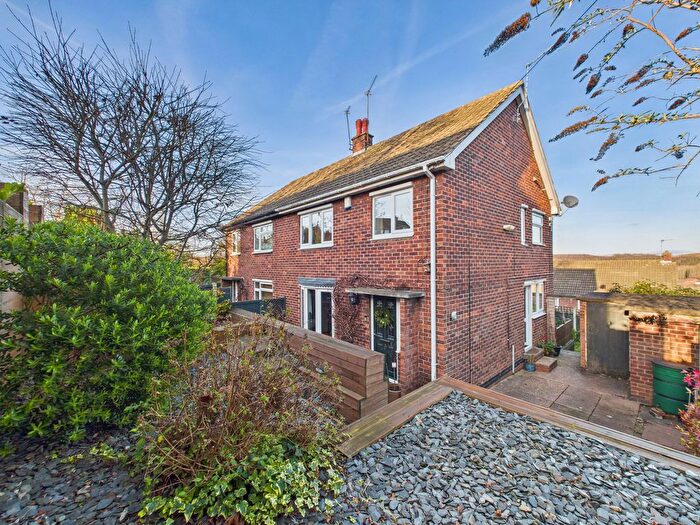 3 Bedroom Semi Detached House For Sale In Perlethorpe Crescent, Gedling, Nottingham, NG4