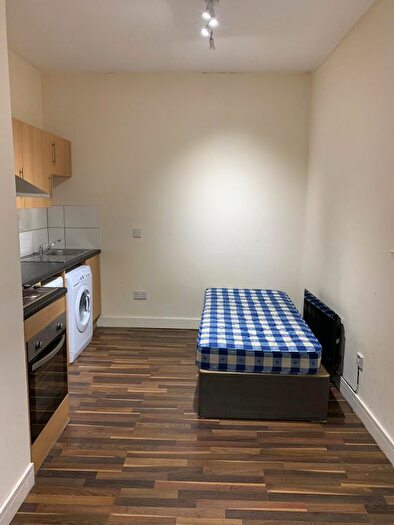 1 Bedroom Studio To Rent In Ilford, IG1