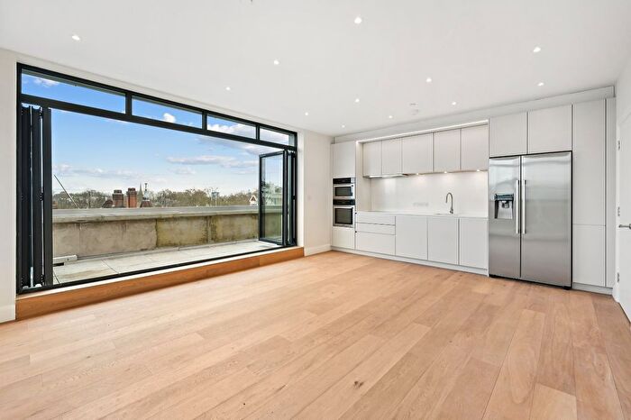 1 Bedroom Flat For Sale In Saxon Hall, Palace Court, W2